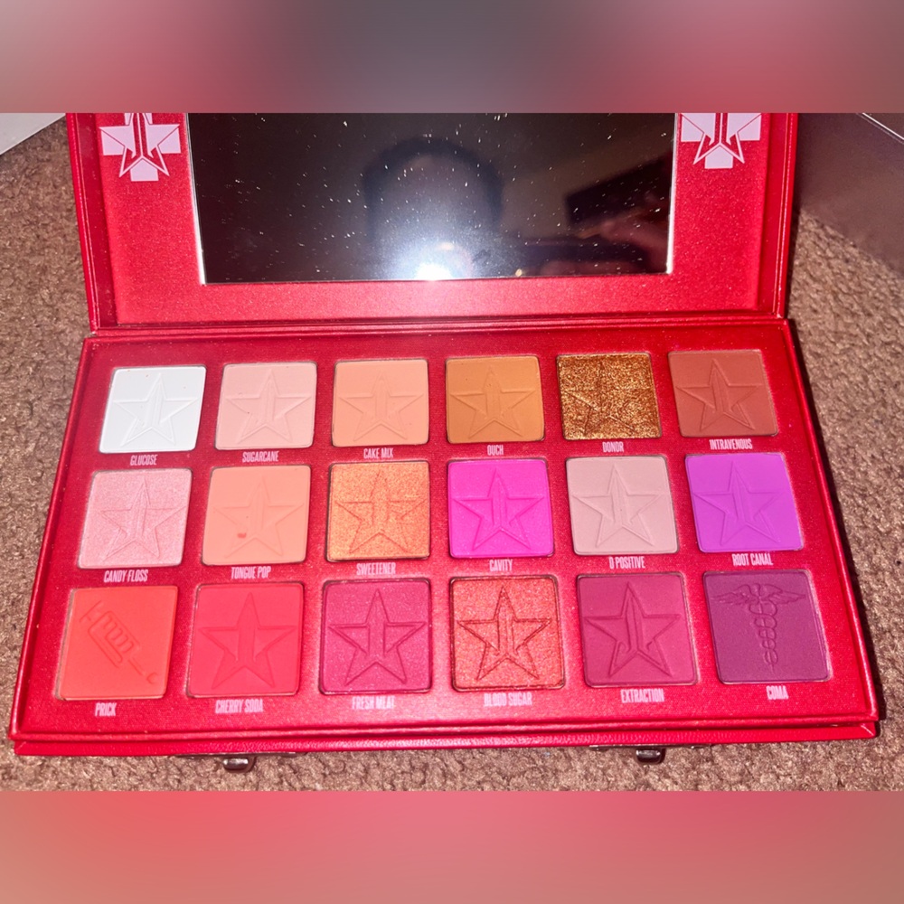 Jeffree star ⭐️ eyeshadow pallet ⭐️ BLOOD SUGAR🩸